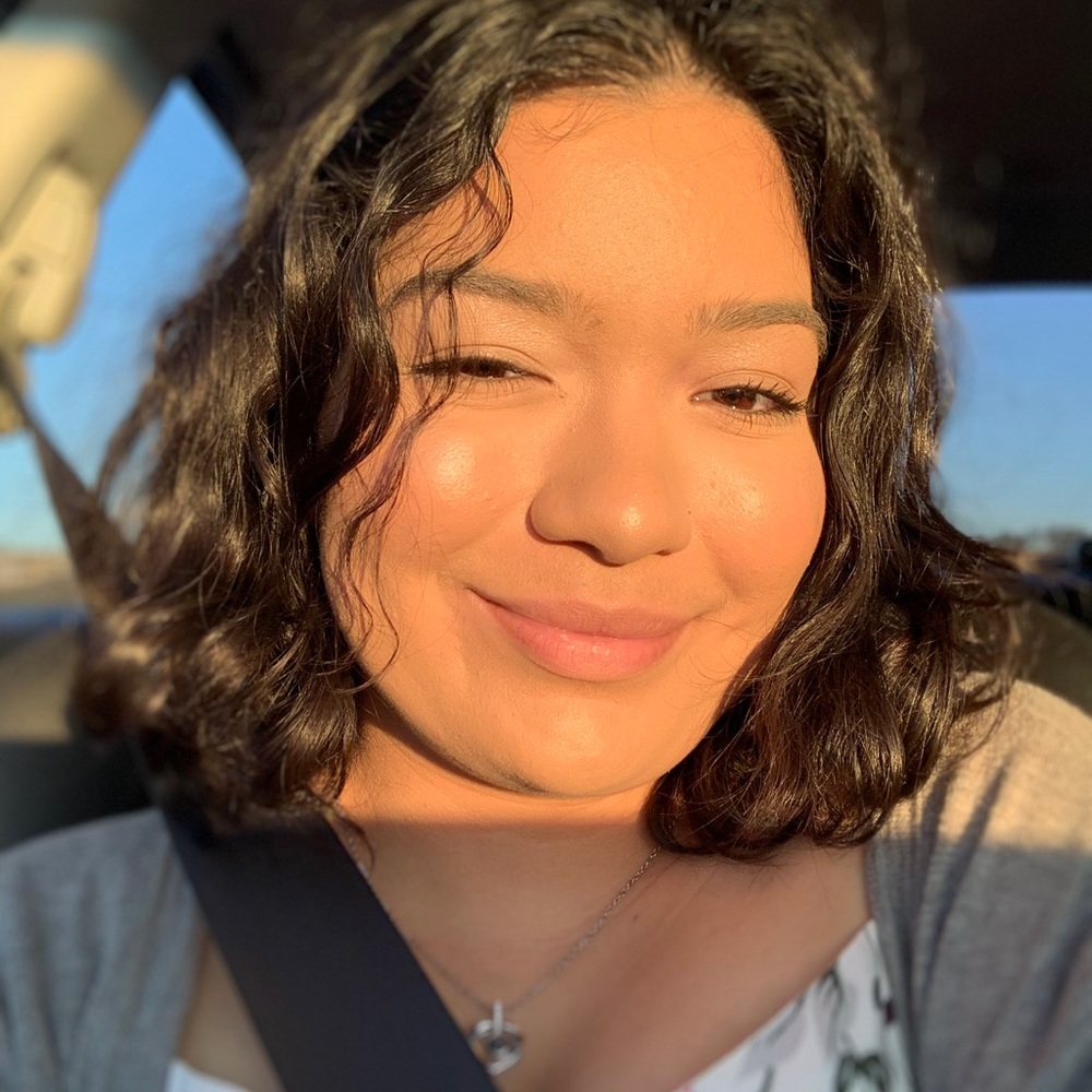 Meet your Posher, Julie